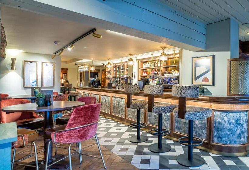 Отель The King S Arms By Innkeeper S Collection