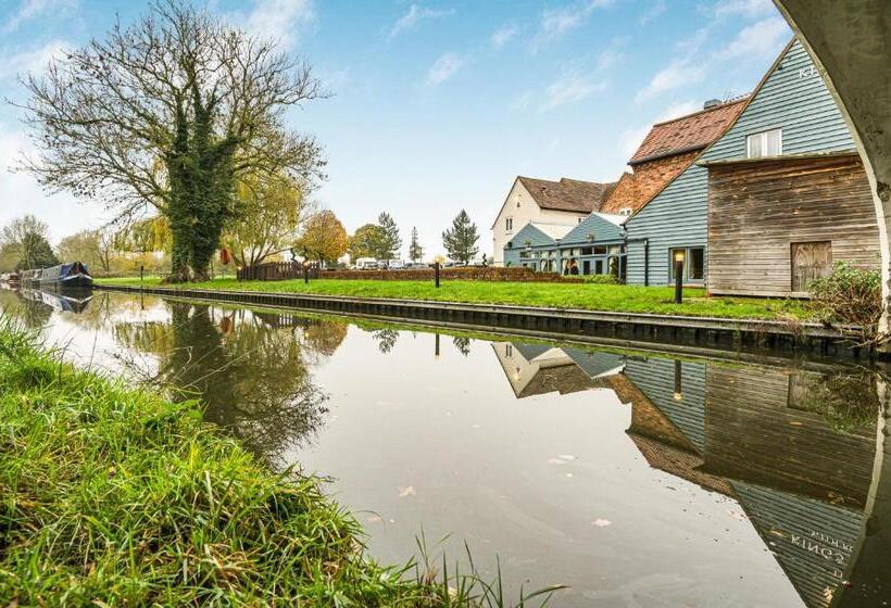 Отель The King S Arms By Innkeeper S Collection