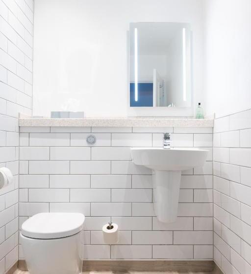 호텔 The Oatlands Chaser by Innkeeper's Collection