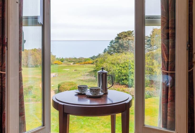 호텔 Thorpeness Golf Club And