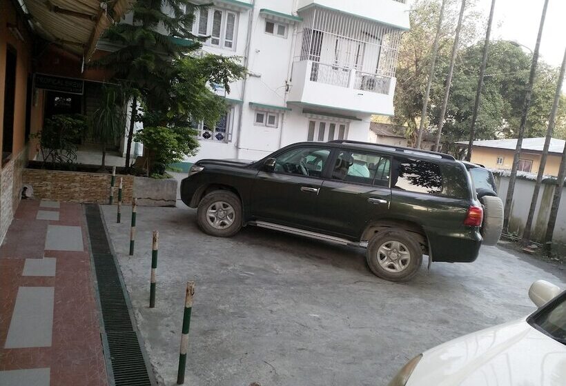 هتل Tropical Suites