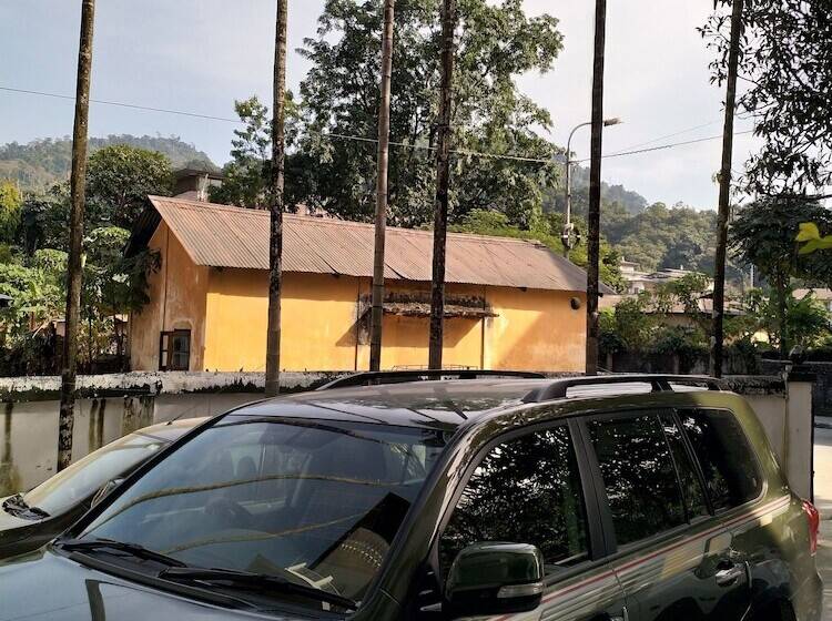 هتل Tropical Suites