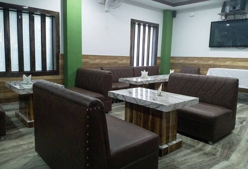 هتل Tropical Suites