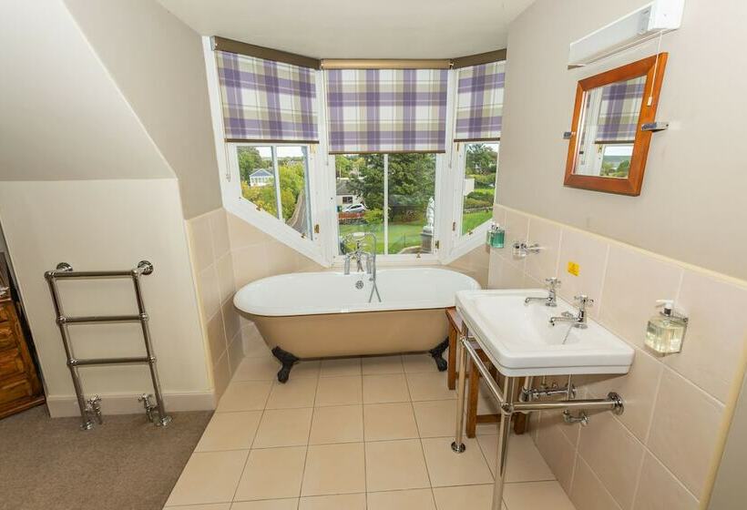 Отель Ulbster Arms