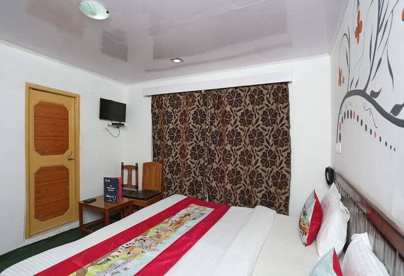 Oyo 9083 Hotel New Tourist Palace