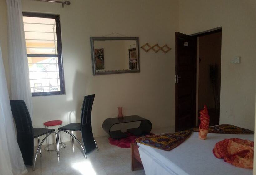 بنسيون Bwejuu Beach Palm Villa