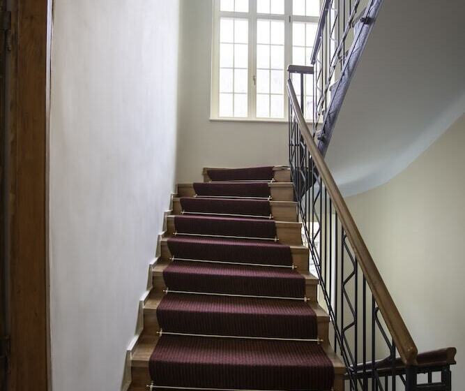 פנסיון Casa Gotica Residence