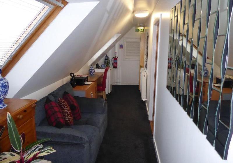 Пансион Drumquin Guest House