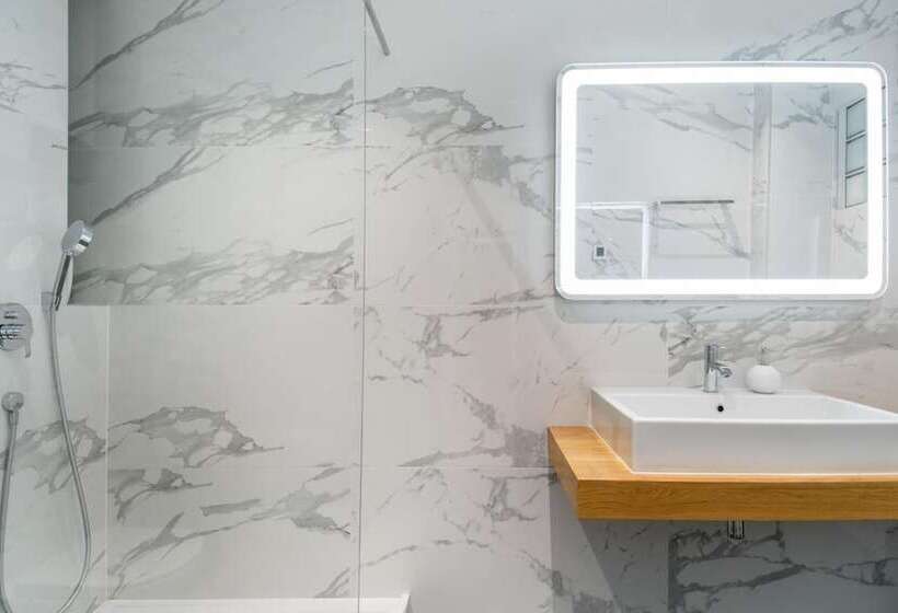 פנסיון Luxury Rooms Paula