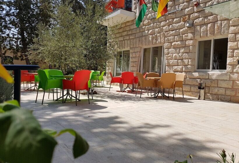 پانسیون Talitha Kumi Guest House