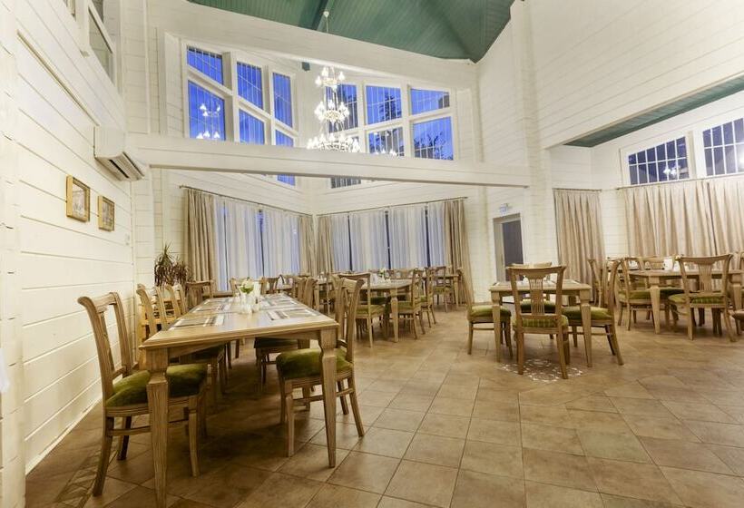 River Inn Resort And Spa