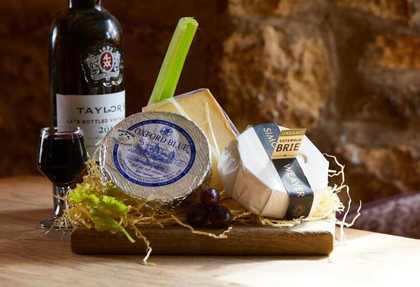 The Crown Inn, Church Enstone