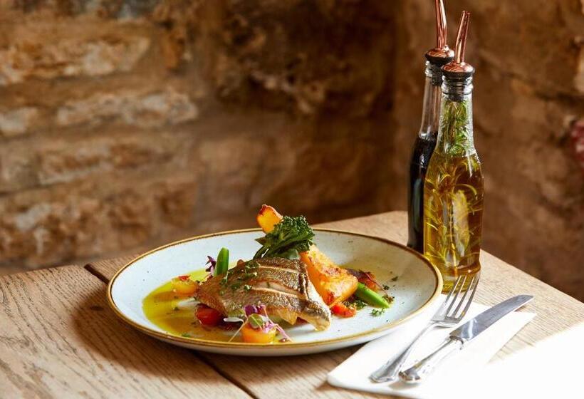 The Crown Inn, Church Enstone