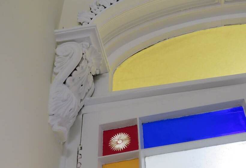 The Old Post House B&b