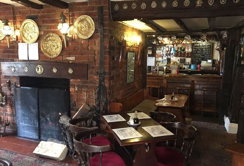 The Sorrel Horse Inn