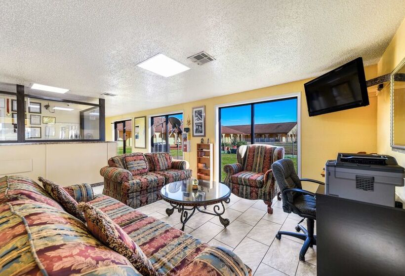 Отель Americas Best Value Inn Bonham