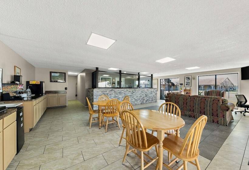 Отель Americas Best Value Inn Bonham