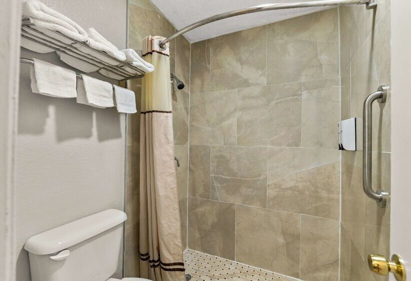 Отель Americas Best Value Inn Bonham