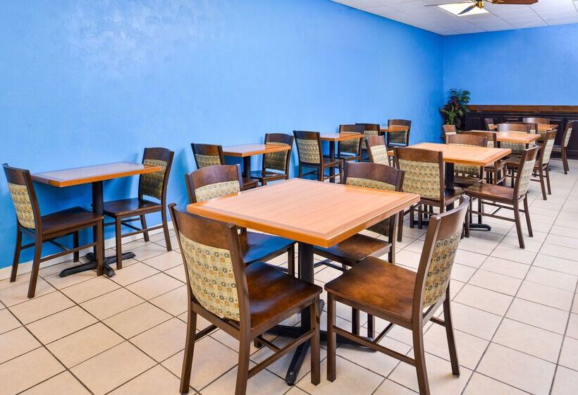 فندق Americas Best Value Inn Clute