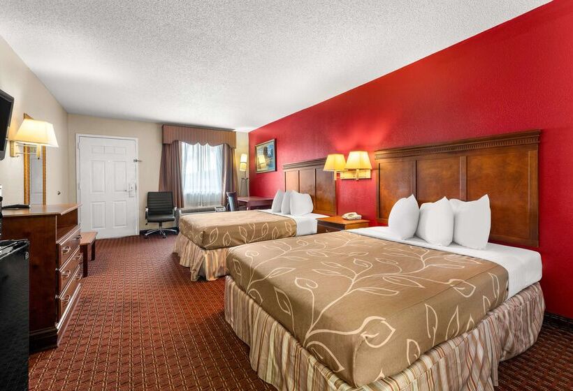 فندق Americas Best Value Inn Montezuma