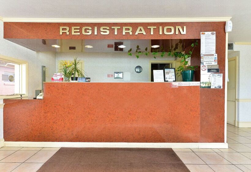 فندق Americas Best Value Inn Suites South Boston