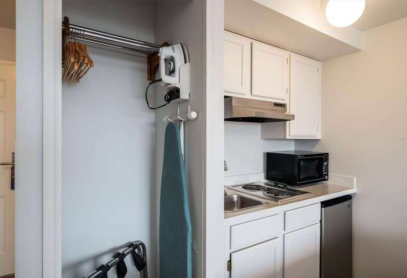 فندق Baymont Inn & Suites By Wyndham