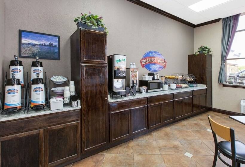 酒店 Baymont By Wyndham Downtown Detroit