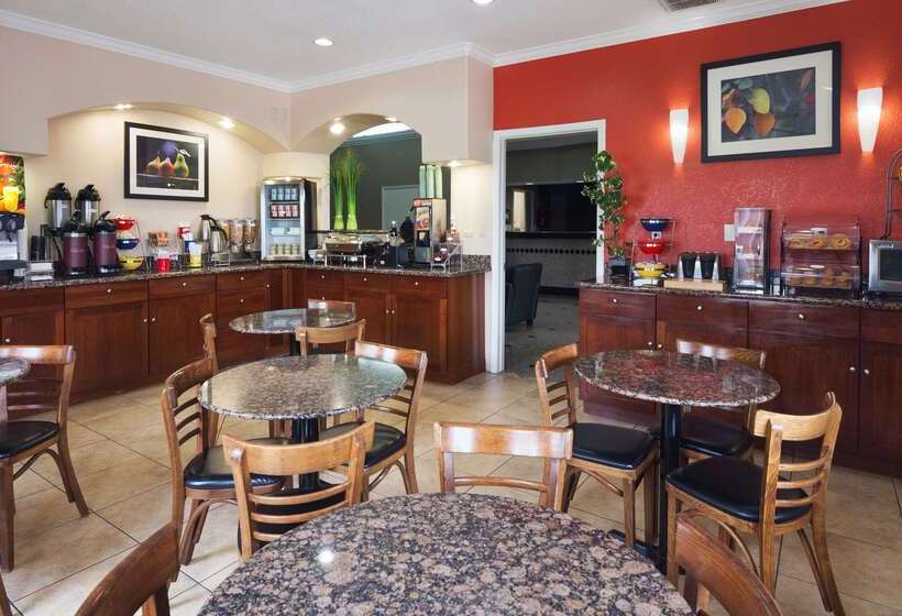 בית מלון כפרי Best Western Angleton Inn