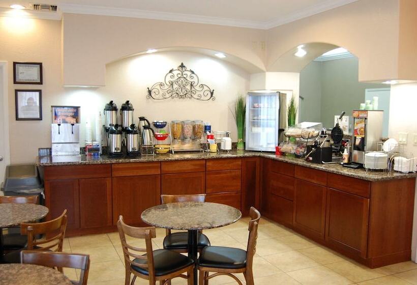 בית מלון כפרי Best Western Angleton Inn