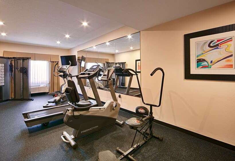 Отель Best Western Plus Wendover Inn