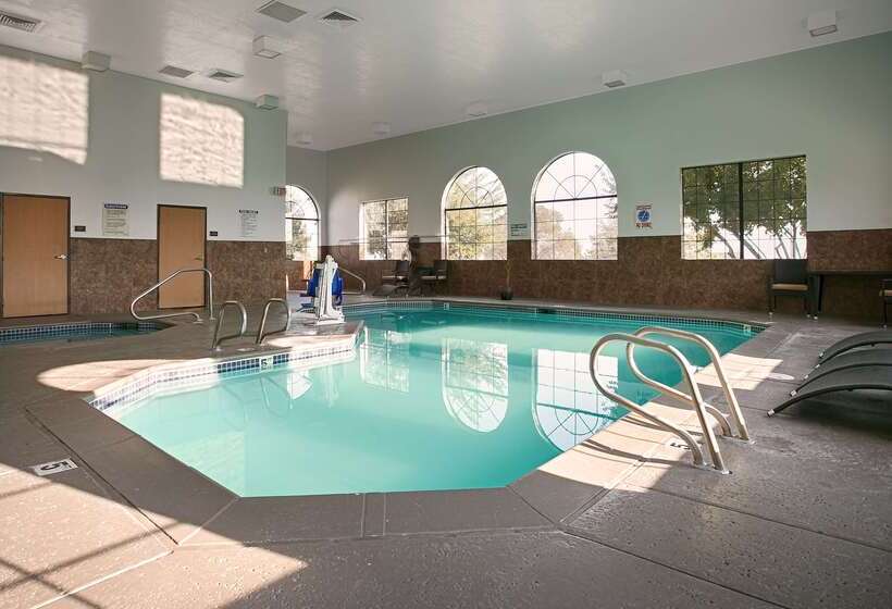 Отель Best Western Plus Wendover Inn