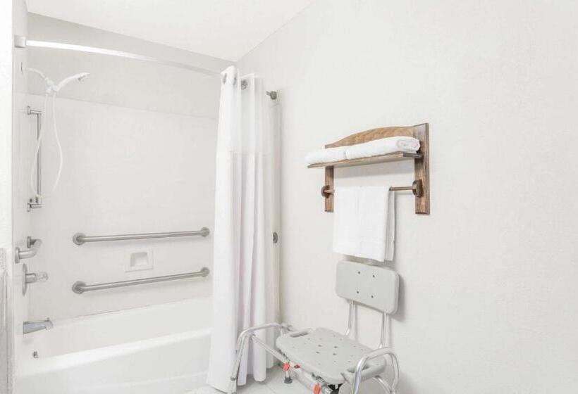 호텔 Brentwood Inn & Suites