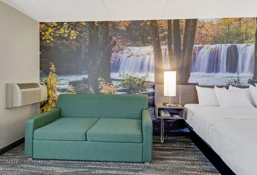 فندق Clarion Pointe Near Erie Casino