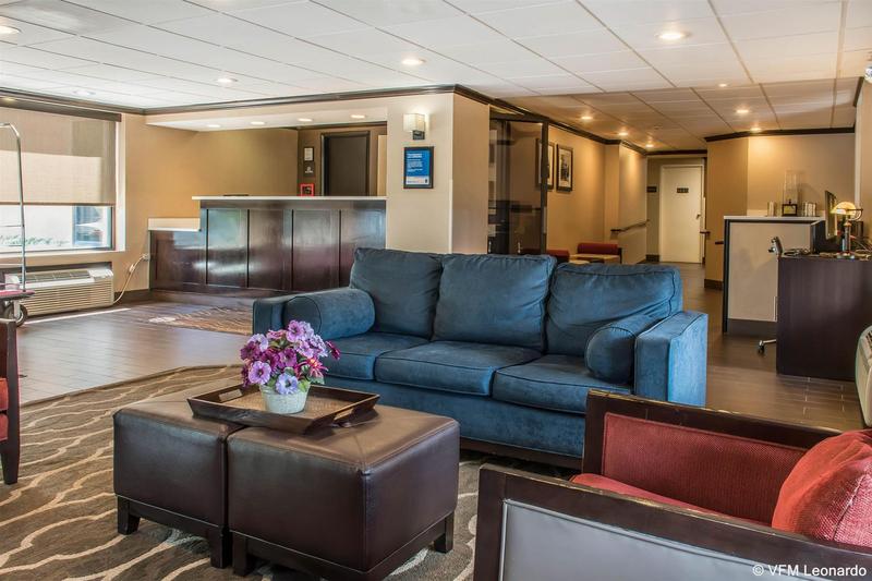 هتل Spark By Hilton Clarks Summit