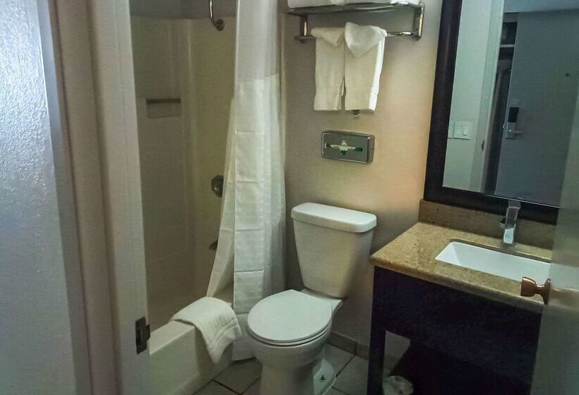 Отель Comfort Inn Yreka I 5