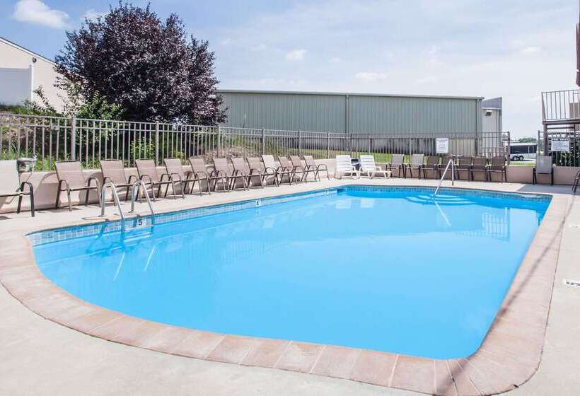 ホテル Days Inn By Wyndham Aberdeen