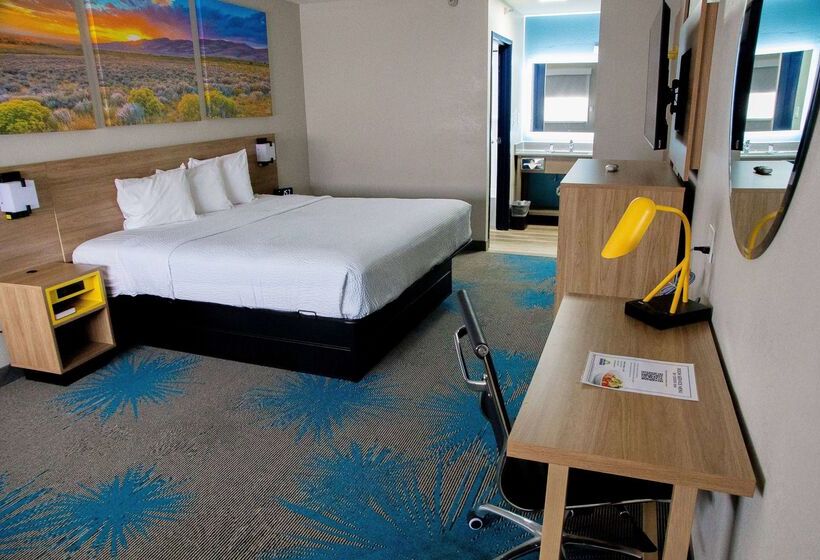 هتل Days Inn By Wyndham Amarillo  Medical Center