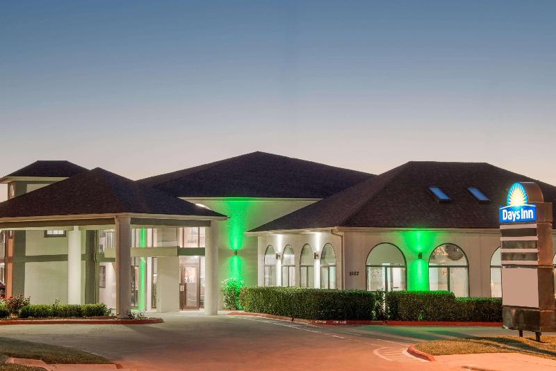 בית מלון כפרי Days Inn By Wyndham Amarillo  Medical Center