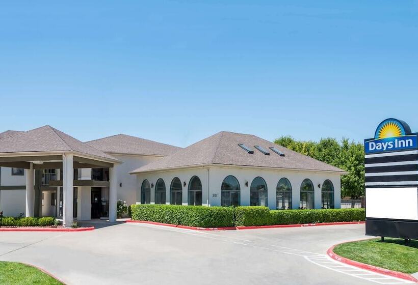 בית מלון כפרי Days Inn By Wyndham Amarillo  Medical Center