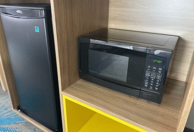 בית מלון כפרי Days Inn By Wyndham Amarillo  Medical Center