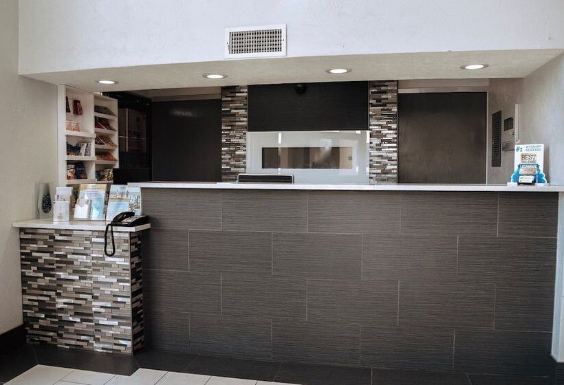 בית מלון כפרי Days Inn By Wyndham Amarillo  Medical Center