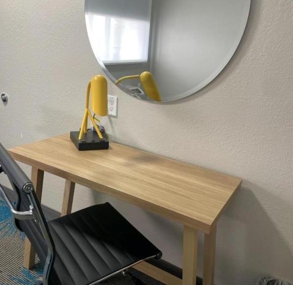 בית מלון כפרי Days Inn By Wyndham Amarillo  Medical Center