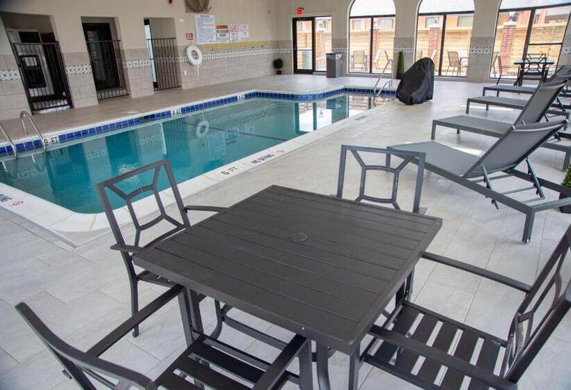 هتل Days Inn By Wyndham Amarillo  Medical Center