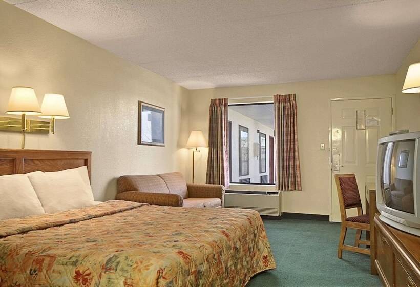 هتل Days Inn By Wyndham Apple Valley Pigeon Forge/sevierville
