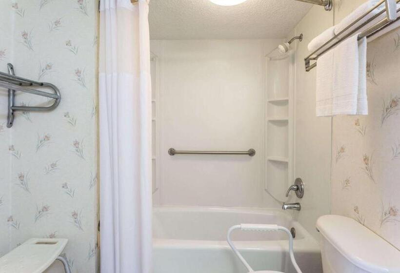 בית מלון כפרי Days Inn By Wyndham Ashland