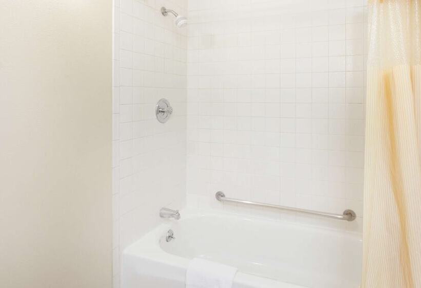 فندق Days Inn By Wyndham Barstow