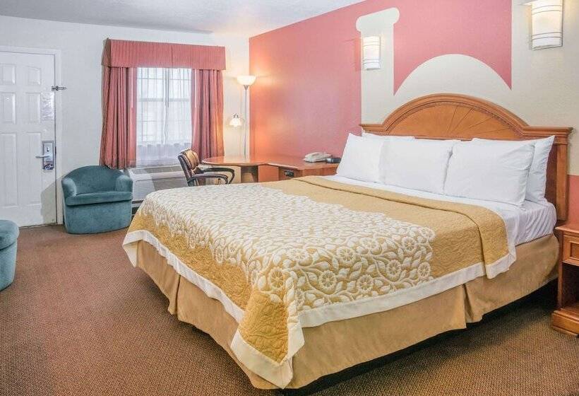 فندق Days Inn By Wyndham Bastrop