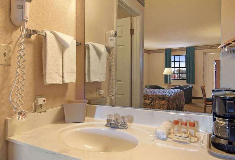 فندق Days Inn By Wyndham Brownsville