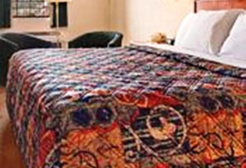 فندق Days Inn By Wyndham Brownsville