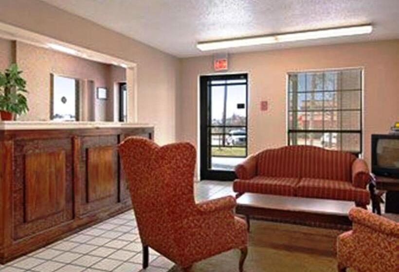 فندق Days Inn By Wyndham Brownsville